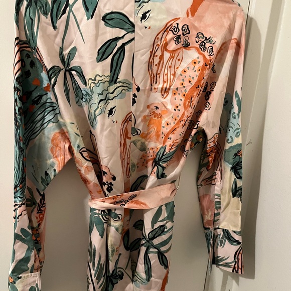 Wilfred 2 Piece Melon Print Pant Suit Size Small - Picture 4 of 7